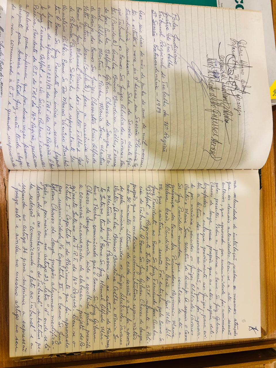 Imagem do caderno onde consta a Terceira Sessão, manuscrito em cor azul