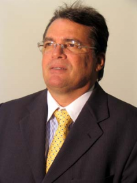 Vice-presidente e corregedor do TRT-MA,  desembargador Gerson Oliveira Costa Filho