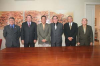 Na foto, Evandro de Souza, Gerson de Oliveira, Tadeu Palácio, Américo Bedê Freire, Luiz Cosmo e Inácio Araújo