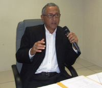 Desembargador Luiz Cosmo da Silva Júnior em audiência pública na Semana da Conciliação Meta 2