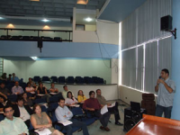 Rafael Robinson ministra treinamento sobre sistema SAGA