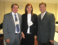Desembargadores Gerson de Oliveira (E), Beatriz Renck (vice-coordenadora Coleouv) e André Rodrigues Damasceno (secretário geral Coleouv)