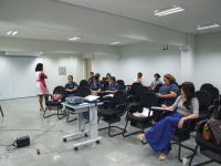 Anícia Ewerton apresenta Programa TRT na Escola para instituições parceiras