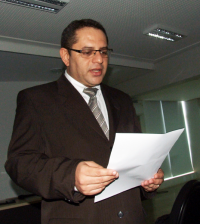 Des. James Magno ministra aula inaugural.