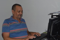 O servidor Auronildo Francisco enalteceu o papel da conciliação para a solução de processo que tramitava há mais de 20 anos (Foto: arquivo pessoal).