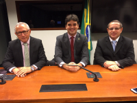 Reunião entre o presidente Luiz Cosmo, o deputado Rubens Pereira Júnior, o vice-presidente James Magno (foto) e o deputado Benjamin Maranhão aconteceu em Brasília