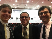 Des. James Magno entre o juiz Bruno Motejunas (E) e Marcelo Mizerani