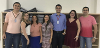 Olívia (3ª da esquerda para direita), Valdécio (camisa azul) e servidores da Vara do Trabalho de Barra do Corda