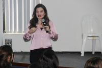 Psicóloga Sandra Ory diz que sorrir só traz benefícios para a saúde