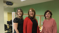 Presidenta Solange entre Adriana Ramos, assessora do CEJUSC, e a titular da 6ª VT de São Luís, Juacema Aguiar - CEJUSC (6ª VT)