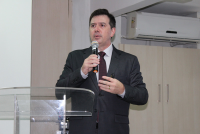 Professor Gilberto Sudré esclareceu sobre aplicativos e navegação na internet