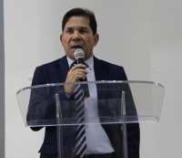 Celson diz que direção do Tribunal trouxe o palestrante para esclarecer dúvidas do servidor
