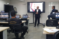 Daniel Guimarães, secretário da SOF, fez a abertura do treinamento.