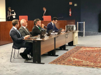 Ministro Luiz Fux preside a reunião no STF.