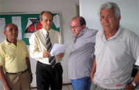 Advogado Euvaldo Fontenelle e reclamantes recebem alvará em Icatu