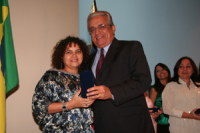 TRT-MA comemora Dia do Servidor Público com entrega de medalha