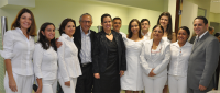Des. Márcia Andrea, Luiz Cosmo e James Magno, com a equipe do Serviço de Saúde