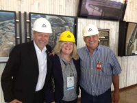 Desembargadora Ilka Esdra acompanhada dos diretores da Itaipu, Jorge Miguel Samek (Brasil), e Franklin R. Boccia Romañach (Paraguai)