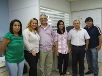 Alcebíades Dantas com servidores e estagiária do gabinete onde trabalhou vários anos