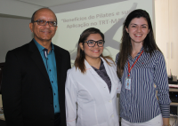 Raimundo Lindoso, palestrante, e Rafaela Brito, chefe da Seção de Saúde