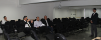 Da esquerda para a direita: servidor Cícero Matias, diretor-geral Júlio Guimarães, juiz Carlos Gustavo, desembargador Luiz Cosmo e coordenador de TI Rômulo Moura.