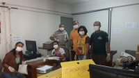 Equipe de Avaliação Documental analisa processos do arquivo da 1ª VT de Sao Luís