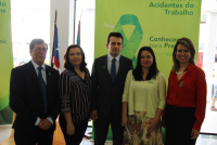 Representantes das instituições que apoiaram a Campanha Nacional de Prevenção de Acidentes do Trabalho