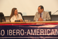 Juíza Gabrielle Amado Boumann coordenou a mesa da palestra apresentada pelo juiz Flávio Costa