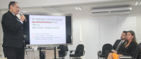 Diretora e coordenador da EJUD16, desembargadora Márcia Andrea e juiz Paulo Fernando, participam dos debates