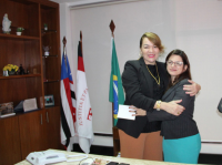 Presidenta Solange parabeniza a empossada