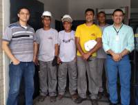 Marcelo (camisa verde) com a equipe da Ecosol
