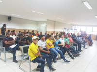 Partes processuais aguardando as audiências no CEJUSC