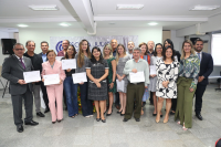 Novos conciliadores e instrutores da 2ª turma do curso.