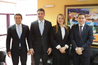 Estiveram presentes na reunião o diretor tesoureiro da OAB-MA, Kaio Saraiva; o presidente da OAB-MA, Thiago Diaz; a desembargadora Solange de Castro Cordeiro; e o presidente da OAB Subseção Pedreiras, Eduardo Ferro.