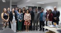 Dirigentes do TRT-MA, desembargadores Américo Bedê e José Evandro, com os novos gestores empossados