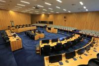 Foto do plenário onde são realizadas as sessões presenciais do CSJT