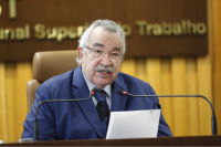 Foto do presidente do TST e do CSJT, ministro Emmanoel Pereira, em evento no TST, quando foi lançado o grupo Observatório Excelências Femininas. ocorrido na programação do webinário “#PorElas: reflexões para um ambiente de trabalho mais justo”