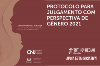 Imagem de rostos humanos complementares em tons de nude e goiaba, à esquerda. Do lado direito, o nome do protocolo e a logo marca do CNJ em letras brancas. no canto inferior direito, a logomarca do TRT16 na versão branca e o texto APOIA ESTA INICIATIVA! também em letras brancas.