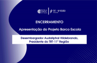 Arte em tons de azul escuro com ondas em azul mais claro. Ao centro, logomarcas da Escola Judicial e do TRT-16, e textos na cor branca, com informações sobre o encerramento do evento.