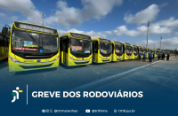 Arte com fotos de ônibus enfileirados e a informação: Greve dos Rodoviários