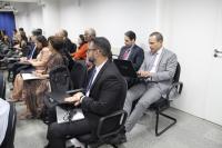 Foto mostra vários magistrados da justiça do Trabalho, sentados no auditório da Ejud durante a abertura da 23ª Semana de Formação de Magistrados e Magistradas 