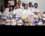 As juízas Juacema Aguiar e Elzenir Lauande (centro), com os servidores da Vara Trabalhista de Santa Inês 