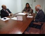 Desembargadora Márcia Andrea recebe representantes da OAB-MA