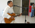 Cantor Isaac Barros faz show na Semana da Conciliação  