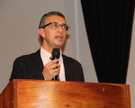Professor Javier García Medina.