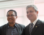 Da direito para esquerda o titular da vara trabalhista Leonardo Ferreira e o diretor de secretaria  Luiz Pereira Sales