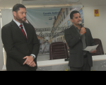 O coordenador da Escola Judicial, juiz Paulo Fernando da Silva Santos Júnior, apresenta o palestrante.
