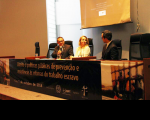 Mesa do painel: desembargador James Magno (com o microfone), procuradora Guadalupe couto e procurador Thiago Gurjão.