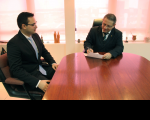Presidente do TRT-MA, desembargador James Magno, assina termo de posse do novo juiz