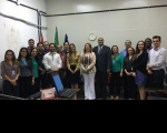 Desembargadora Solange Cordeiro; juízes Érico e Tália; e servidores da Corregedoria e da VT de Pinheiro
